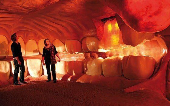 عضو های بدن کاملا به شکل واقگرایانه ایی ساخته شدن.