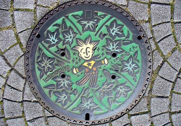 از درپوش فاضلاب تا یک اثر هنری