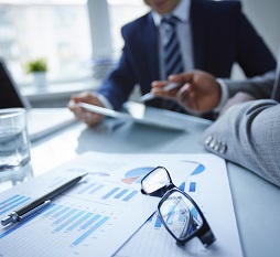 دستیار شخصی و آچار فرانسه محله