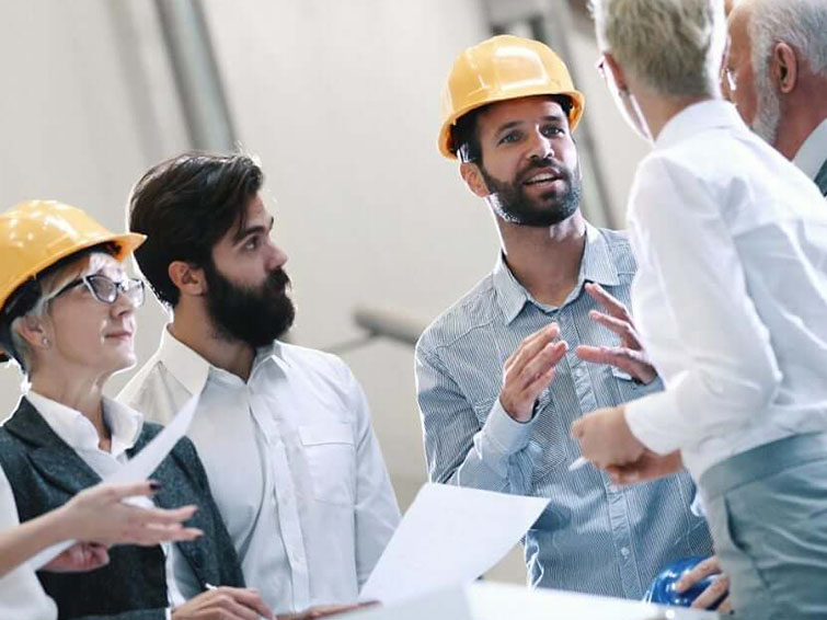 ساخت و ساز خانوادگی