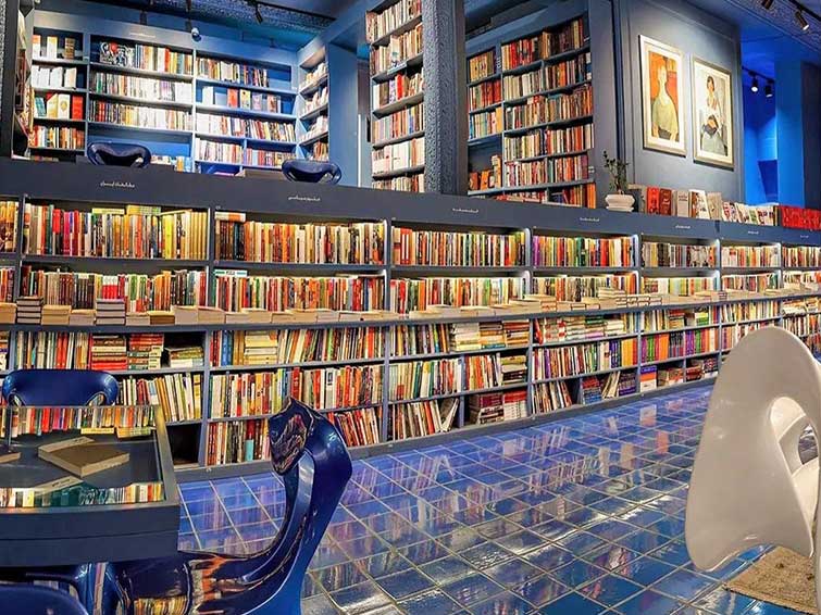  فضای خصوصی در کتابخانه